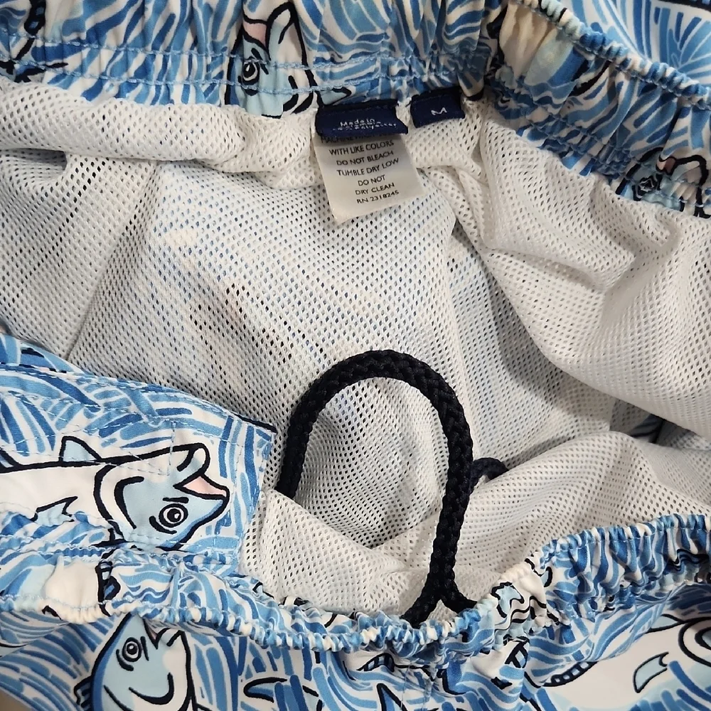 Vineyard Vines Blue and White Shark Swim Trunks Size Medium